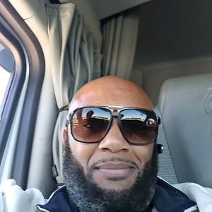 Meet your Posher, Bobby